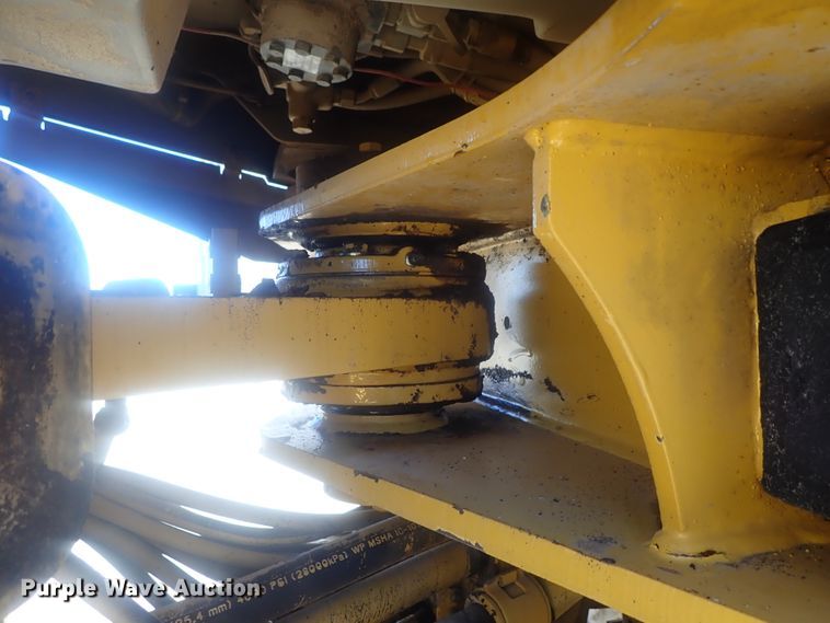 image for item DI7415 2004 Caterpillar 938G  wheel loader