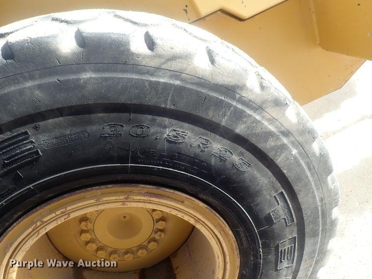 image for item DI7415 2004 Caterpillar 938G  wheel loader