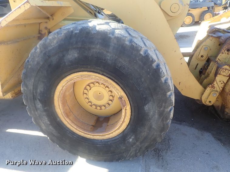 image for item DI7415 2004 Caterpillar 938G  wheel loader