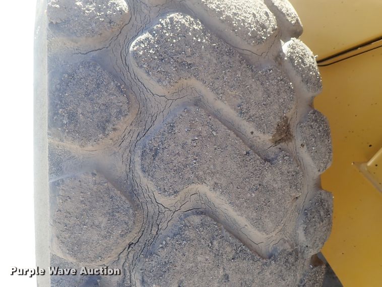 image for item DI7415 2004 Caterpillar 938G  wheel loader