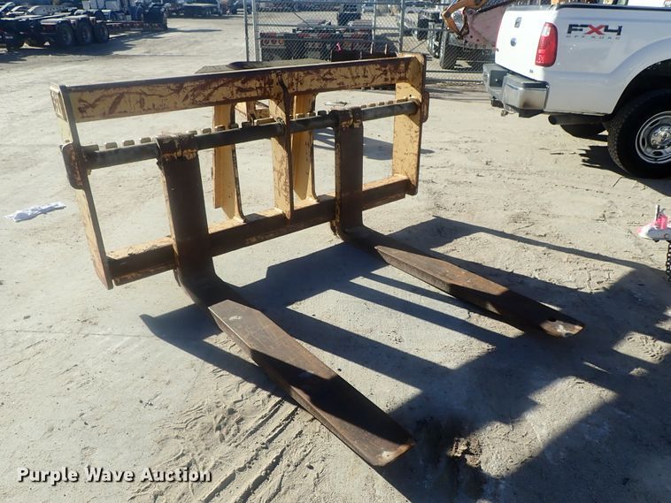 image for item DI7415 2004 Caterpillar 938G  wheel loader