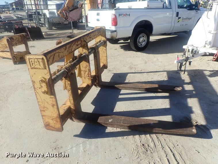 image for item DI7415 2004 Caterpillar 938G  wheel loader