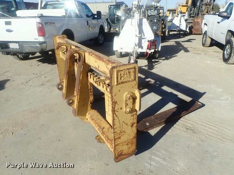 image for item DI7415 2004 Caterpillar 938G  wheel loader