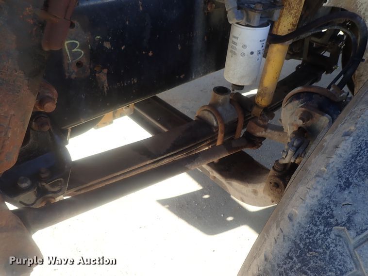 image for item DI7422 2000 Freightliner FL112  dump truck