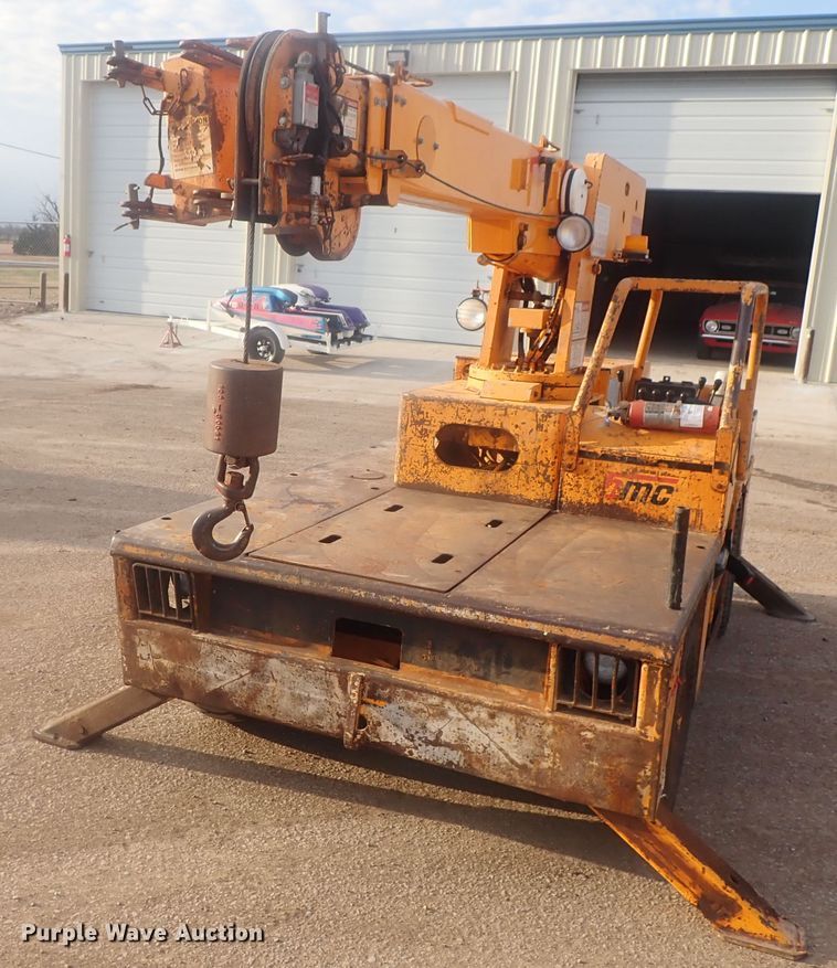 image for item DI7454 Broderson IC-35-2B  crane