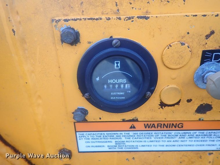 image for item DI7454 Broderson IC-35-2B  crane