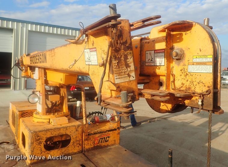 image for item DI7454 Broderson IC-35-2B  crane