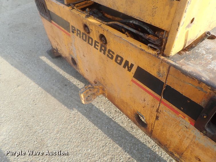 image for item DI7454 Broderson IC-35-2B  crane