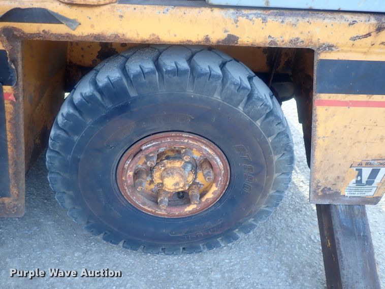 image for item DI7454 Broderson IC-35-2B  crane