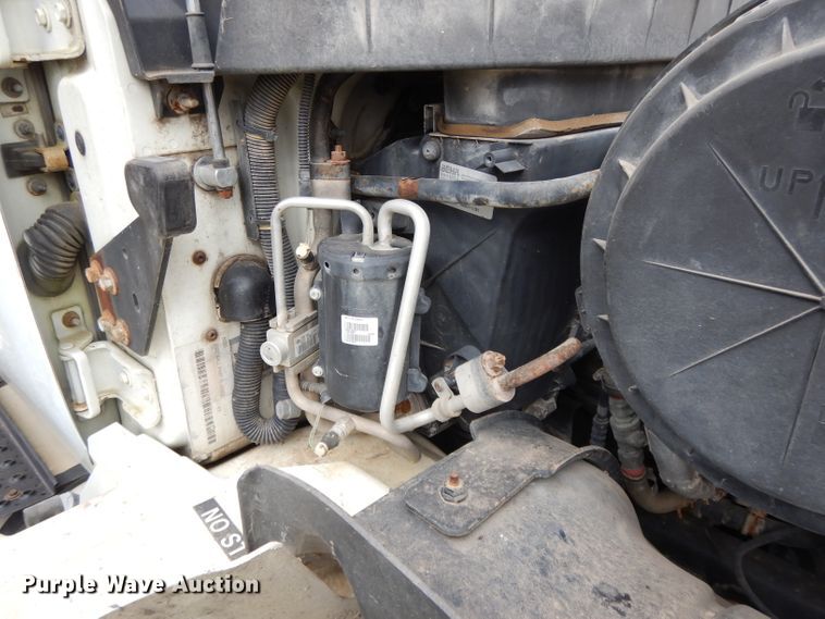 image for item DI8054 2008 International 4300  fuel truck