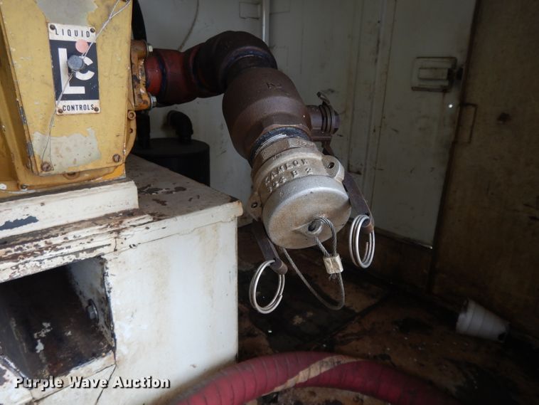 image for item DI8054 2008 International 4300  fuel truck