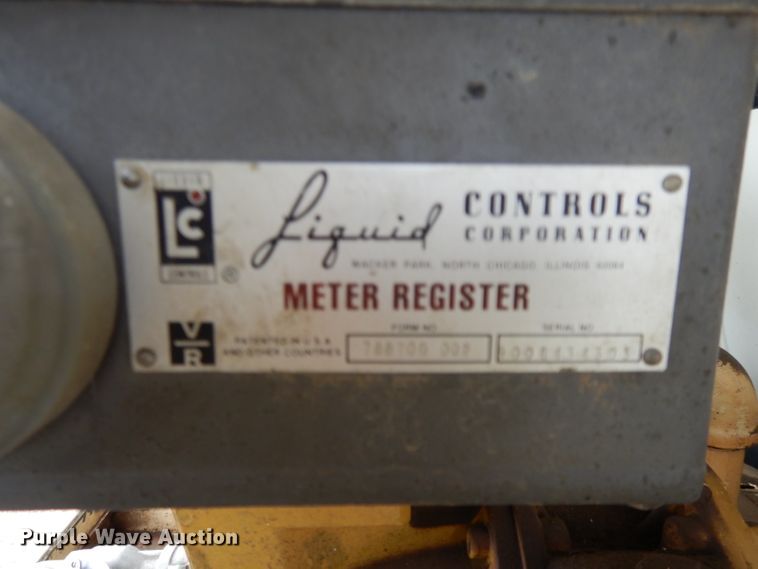 image for item DI8054 2008 International 4300  fuel truck