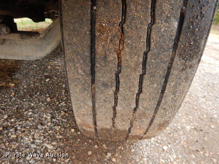 image for item DI8054 2008 International 4300  fuel truck