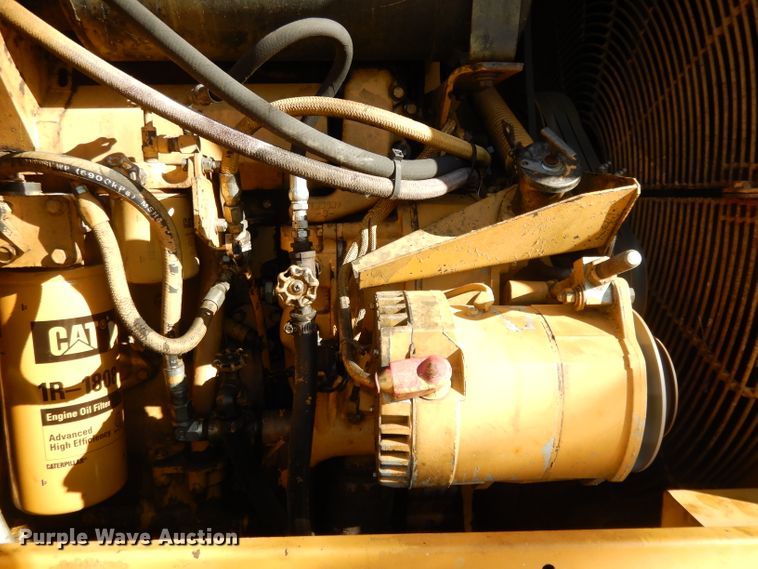 image for item DI8188 1996 Caterpillar 621F  conventional scraper