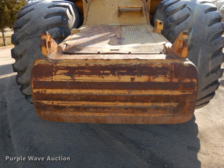 image for item DI8188 1996 Caterpillar 621F  conventional scraper