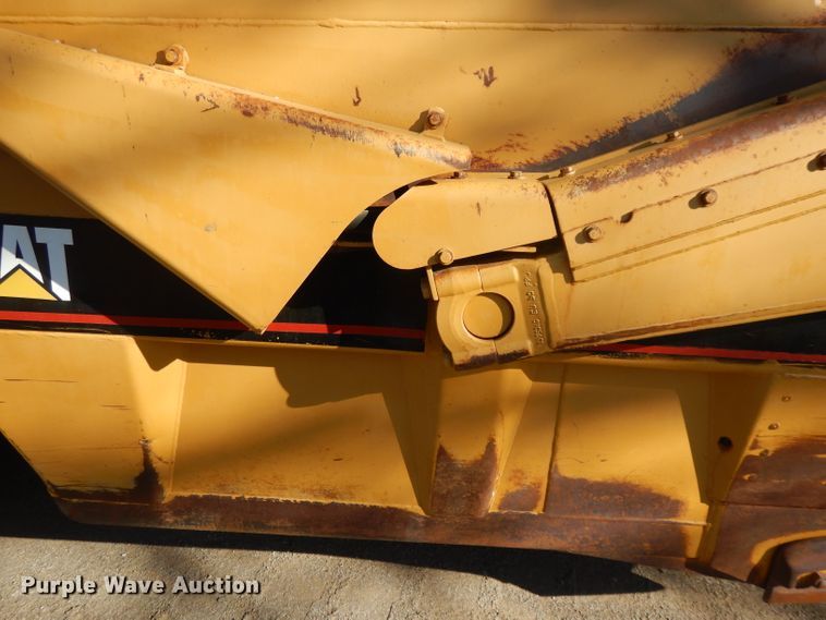 image for item DI8188 1996 Caterpillar 621F  conventional scraper