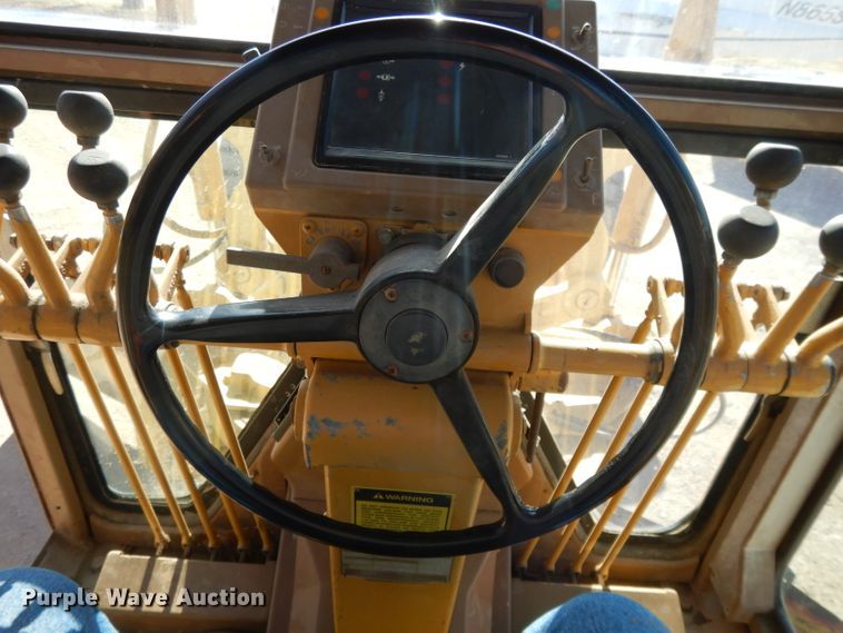 image for item DI8189 1989 Caterpillar 16G  motor grader