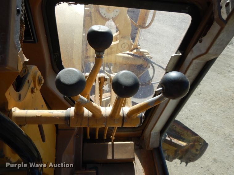 image for item DI8189 1989 Caterpillar 16G  motor grader