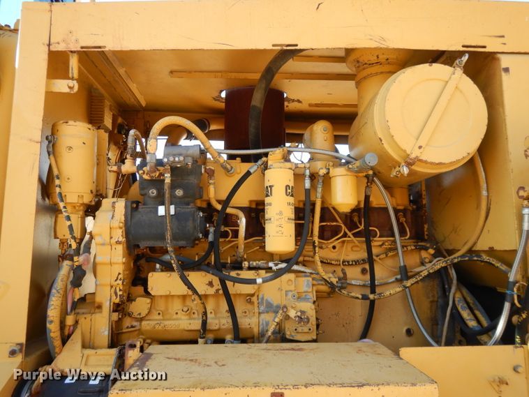 image for item DI8189 1989 Caterpillar 16G  motor grader
