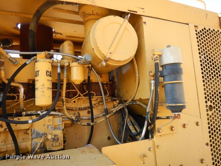 image for item DI8189 1989 Caterpillar 16G  motor grader