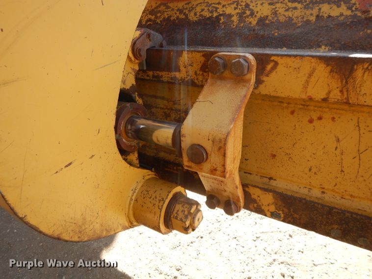 image for item DI8189 1989 Caterpillar 16G  motor grader