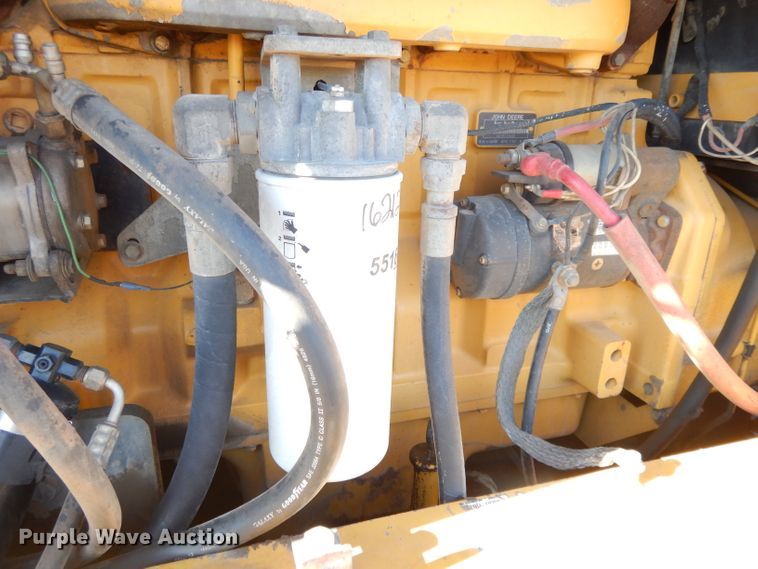 image for item DI8213 1997 John Deere 770B  motor grader