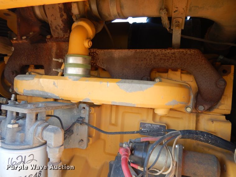 image for item DI8213 1997 John Deere 770B  motor grader