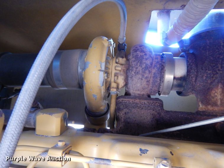 image for item DI8213 1997 John Deere 770B  motor grader