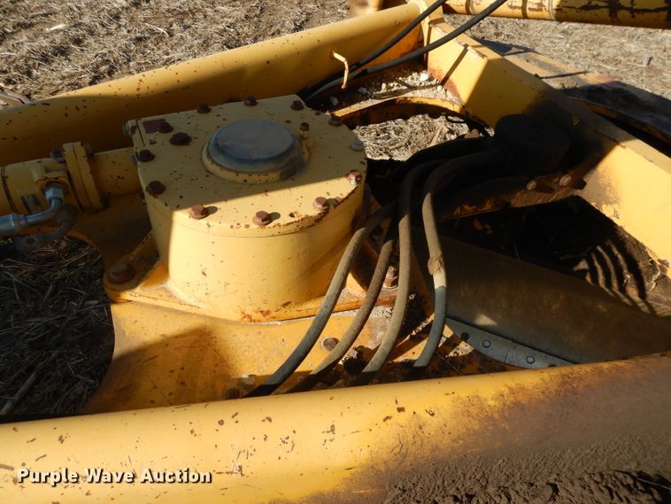 image for item DI8213 1997 John Deere 770B  motor grader