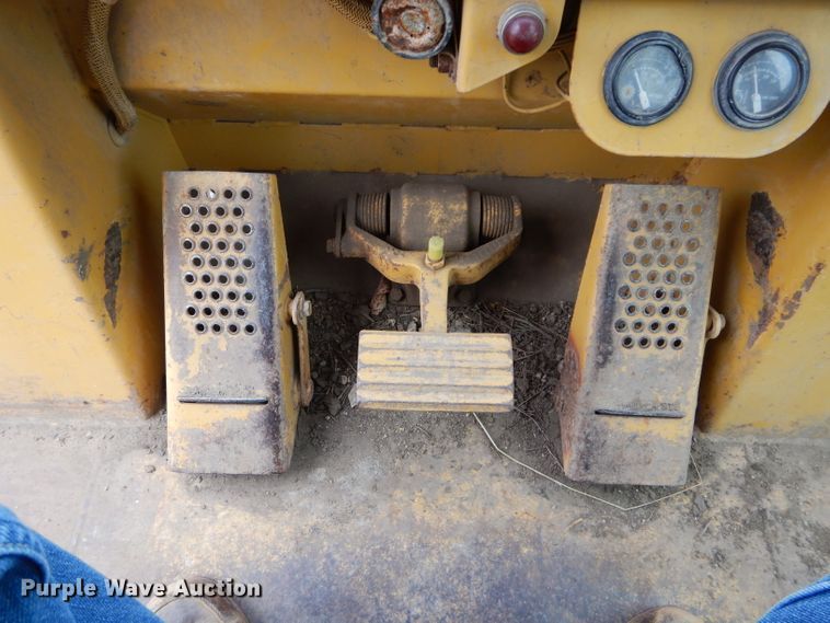 image for item DI8396 1990 Caterpillar 973  track loader