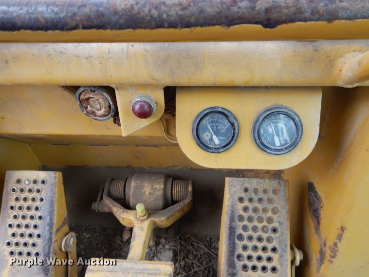 image for item DI8396 1990 Caterpillar 973  track loader