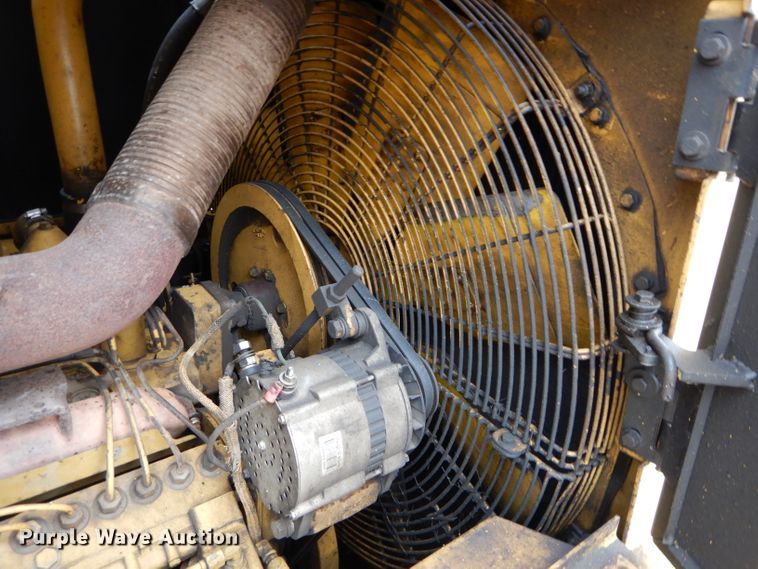 image for item DI8396 1990 Caterpillar 973  track loader