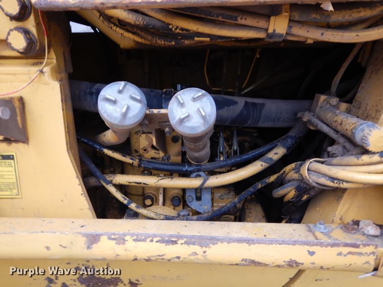 image for item DI8396 1990 Caterpillar 973  track loader