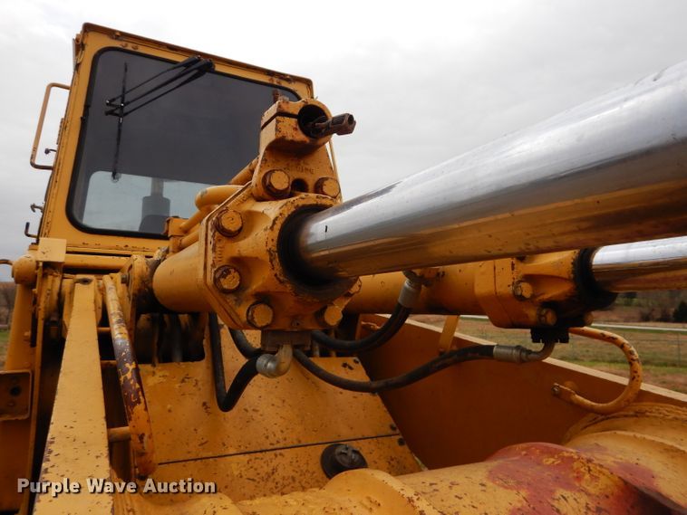 image for item DI8396 1990 Caterpillar 973  track loader