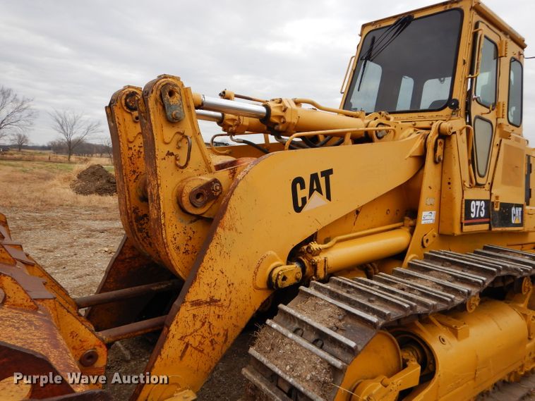 image for item DI8396 1990 Caterpillar 973  track loader