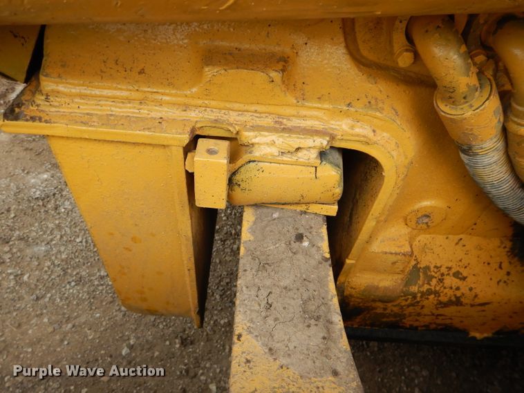 image for item DI8396 1990 Caterpillar 973  track loader