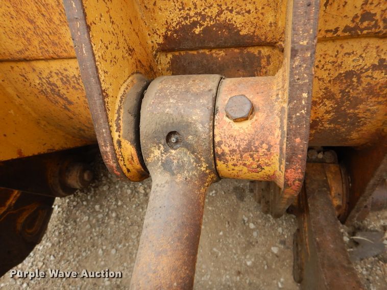 image for item DI8396 1990 Caterpillar 973  track loader