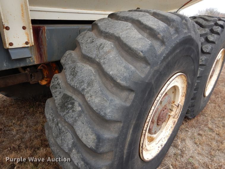 image for item DI8397 2010 Terex TA30  haul truck