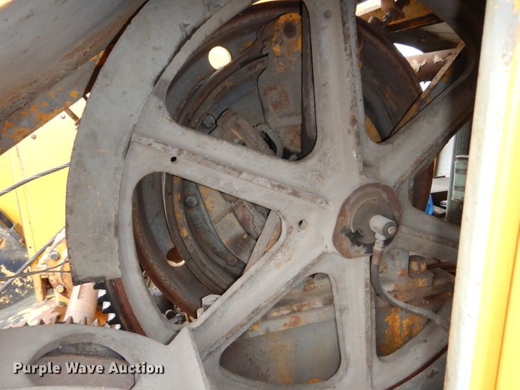 image for item DI8401 American 599C  crane