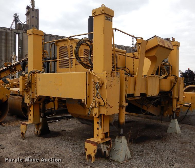 image for item DI8402 Rex Town & Country slip form paver