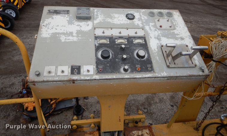 image for item DI8402 Rex Town & Country slip form paver