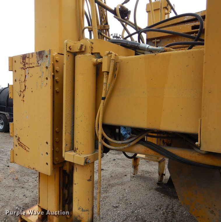 image for item DI8402 Rex Town & Country slip form paver