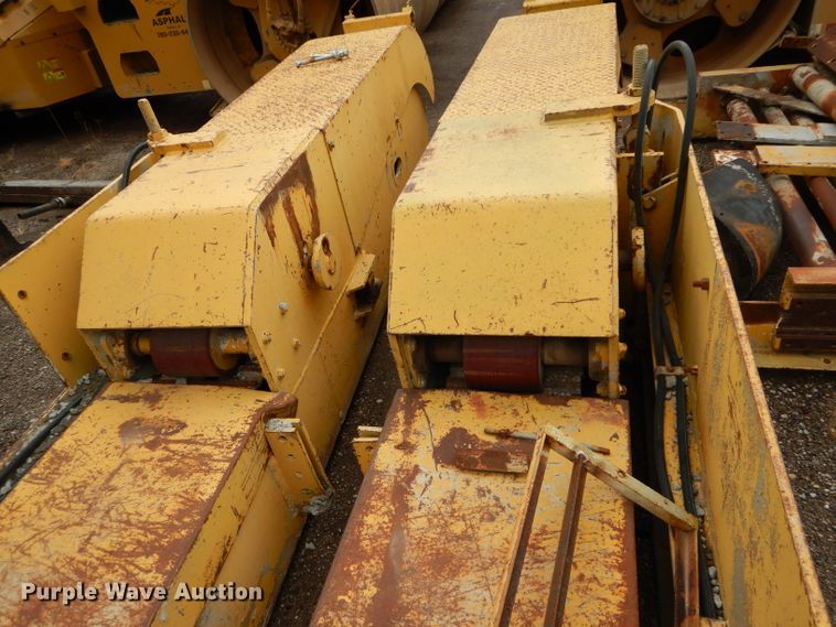 image for item DI8402 Rex Town & Country slip form paver