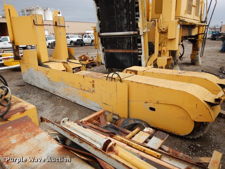 image for item DI8402 Rex Town & Country slip form paver