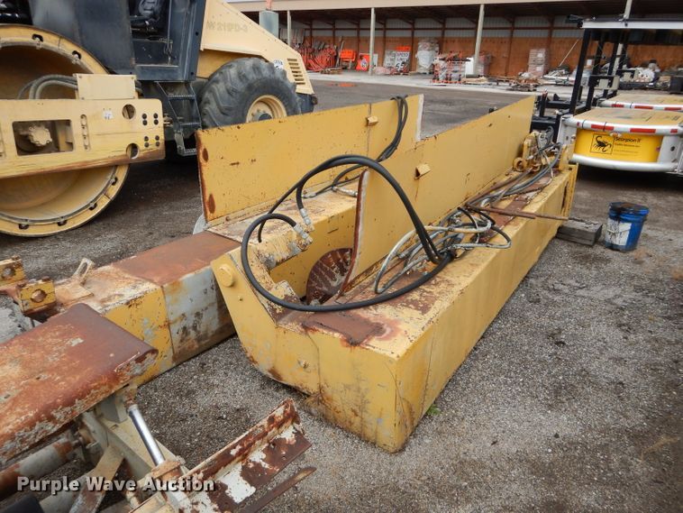 image for item DI8402 Rex Town & Country slip form paver