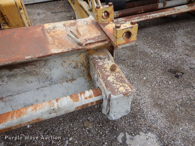 image for item DI8402 Rex Town & Country slip form paver