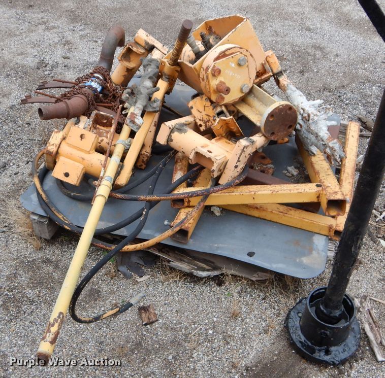 image for item DI8402 Rex Town & Country slip form paver