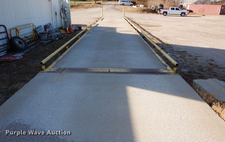 image for item DI8431 Fairbanks PLT-6010-509 truck scale