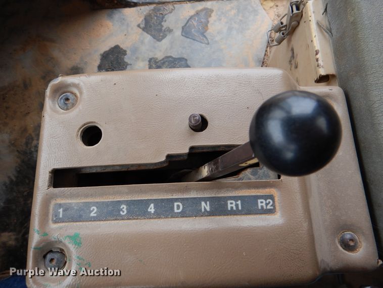 image for item DJ0281 1995 Caterpillar D250E  haul truck