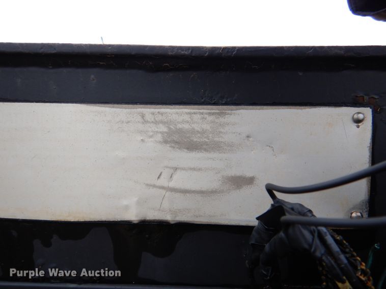 image for item DJ0281 1995 Caterpillar D250E  haul truck